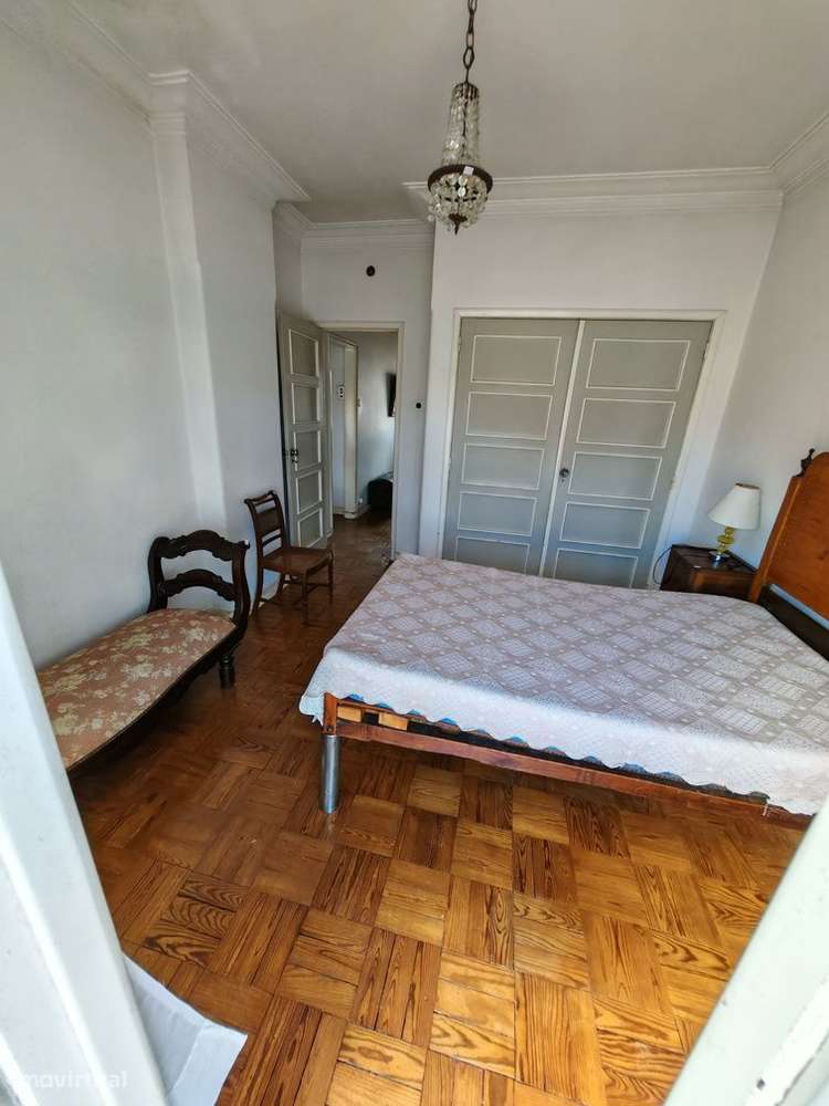 Moradia em bairro calmo de moradias - São João Estoril-43