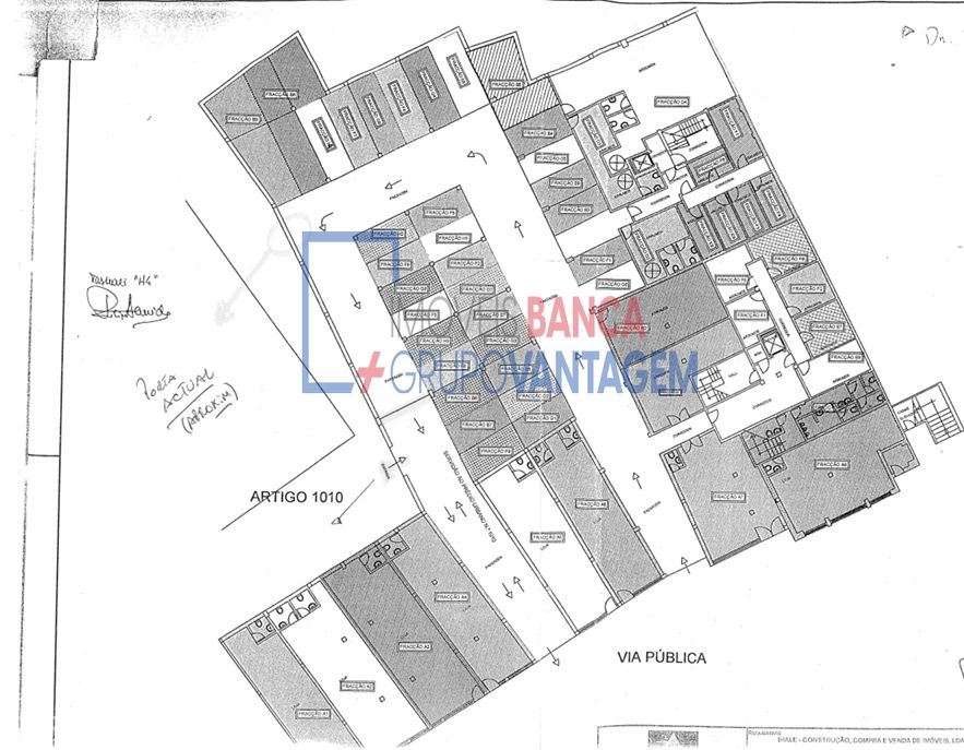 11 GARAGENS - NELAS - VISEU - Grande imagem: 2/22