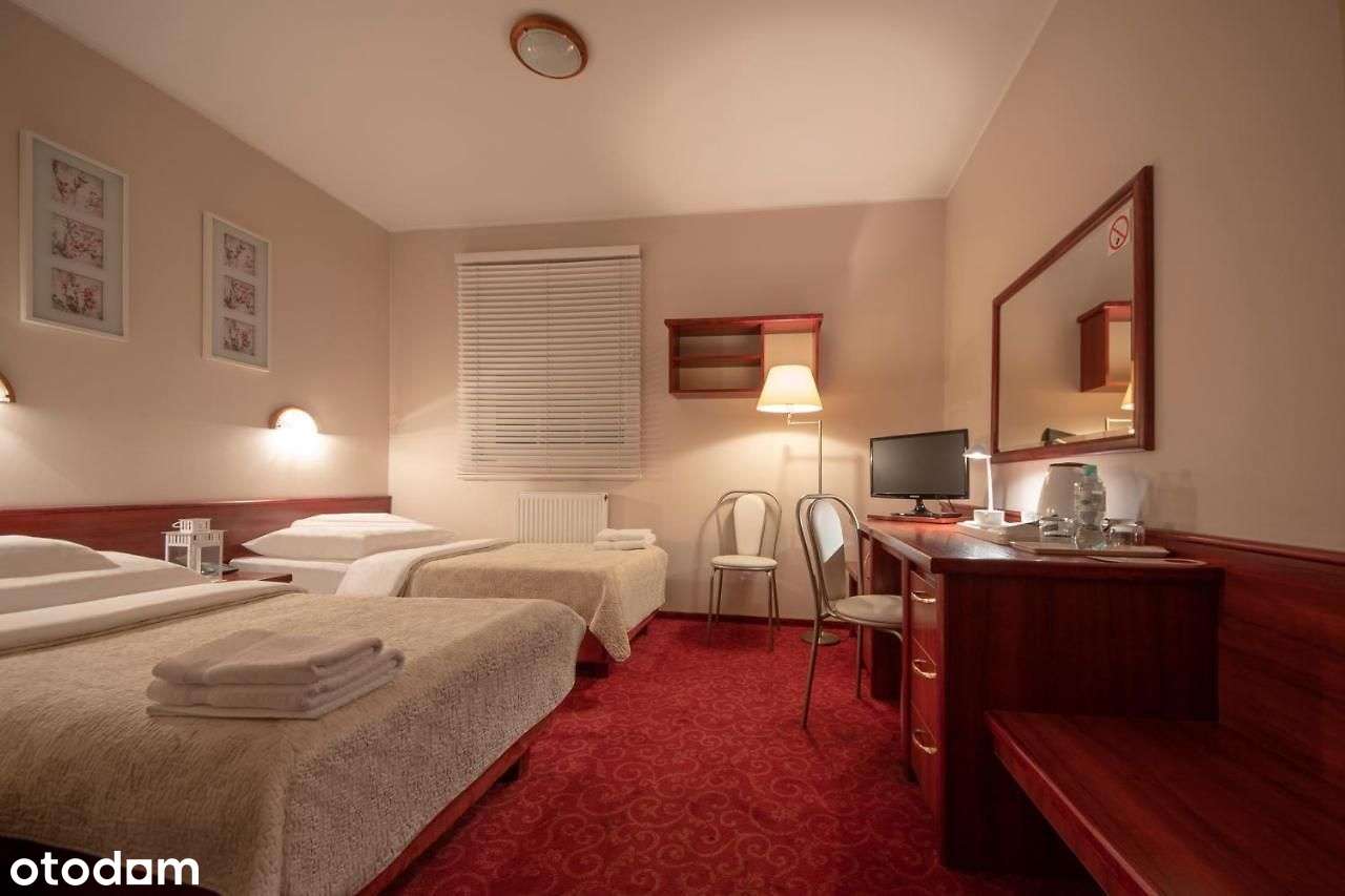 Hotel w Kole na sprzedaż-6