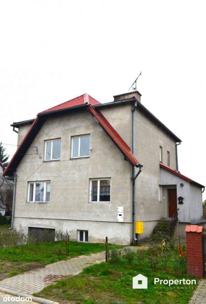 Dom w Bartoszycach w spokojnej okolicy