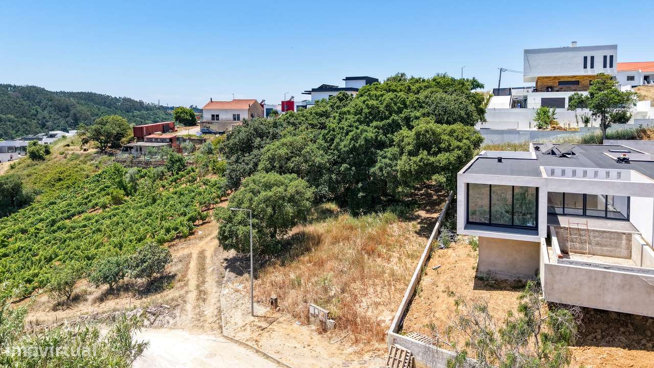 Terreno com projecto aprovado para construção de moradia, Mafra-12