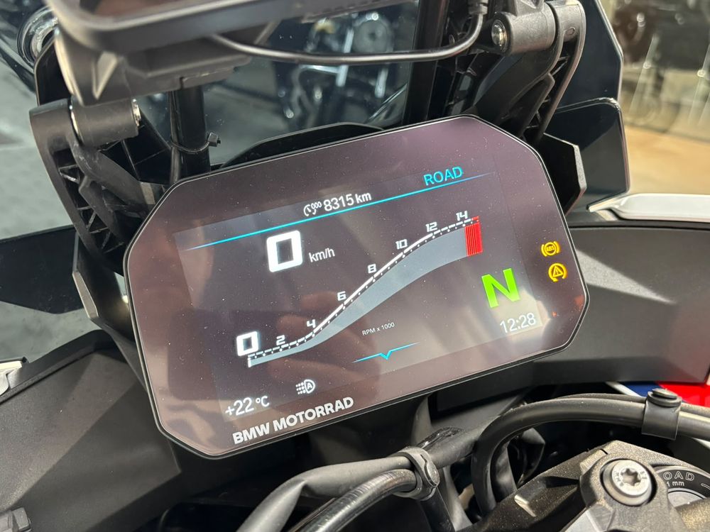BMW M 1000 XR