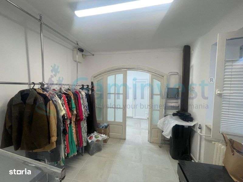 GAMINVEST Spatiu comercial cu vitrina, ultracentral,Oradea,Bihor A2531 - Imagine principală: 5/8
