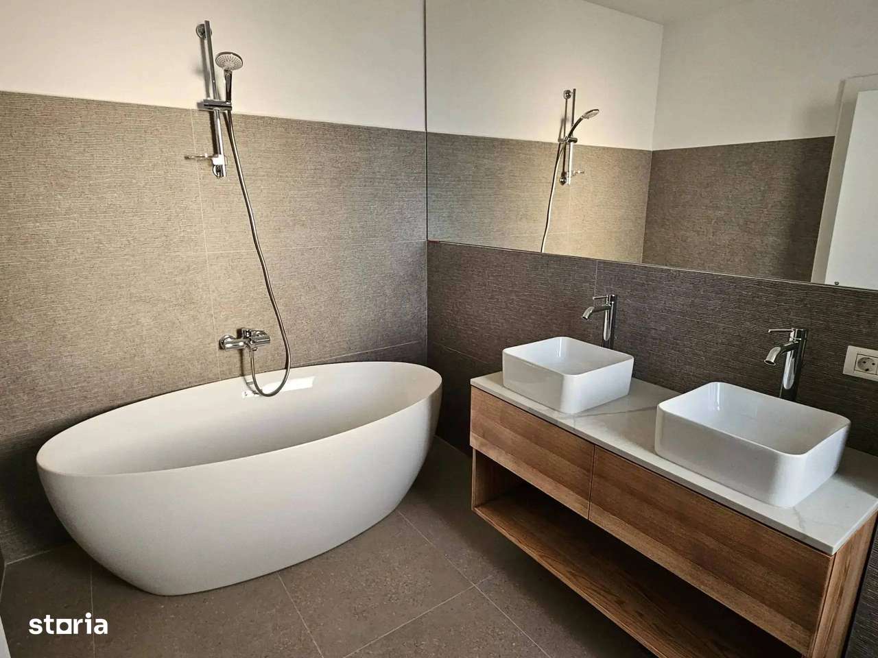 Ultima Casa! | Duplex Otopeni | Acces usor DN1 | Toate Utilitatile - Imagine principală: 4/15