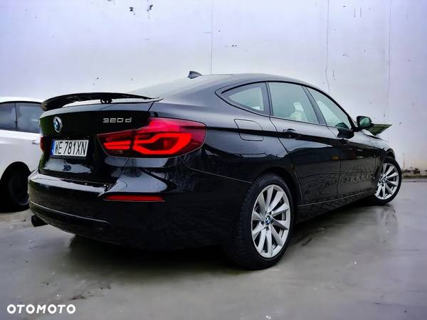 BMW 3GT 320d xDrive Business Edition - 14