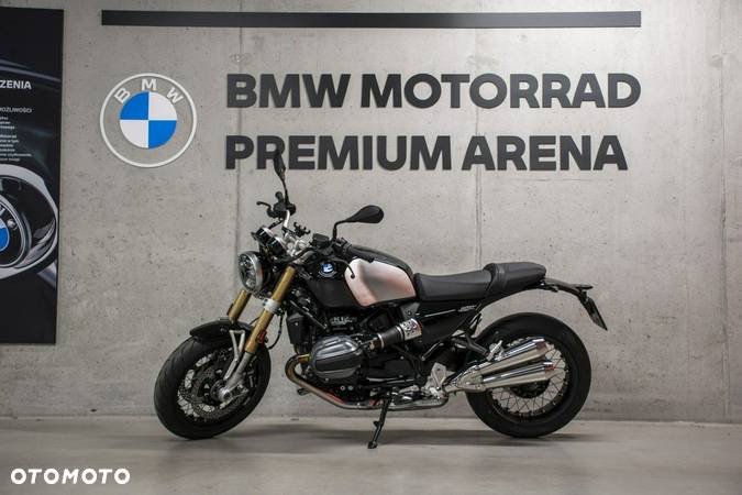 BMW R - 1