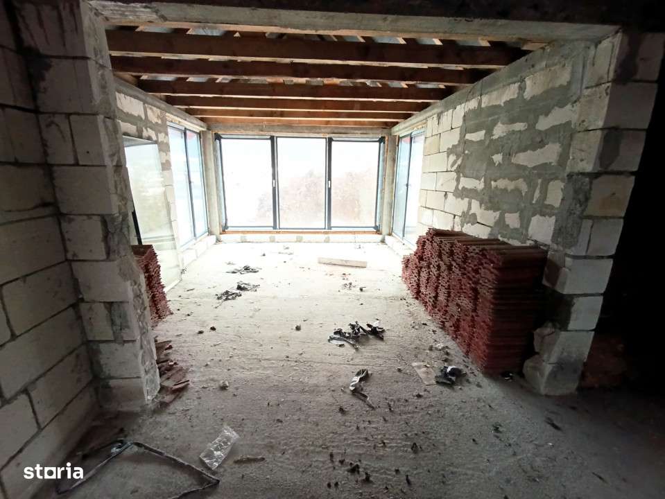 Casa la rosu in Dej , 1600 mp teren - Imagine principală: 4/10