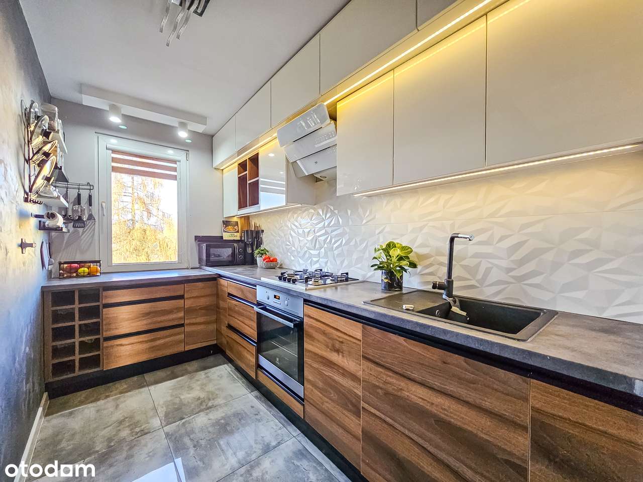 3 pokojowe mieszkanie na sprzedaż ul. Cegielniana FILM - Pełny obrazek: 3/20