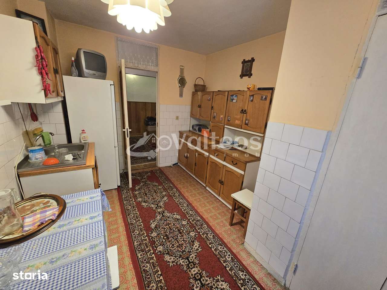 Reșița, apartament 3 camere, decomandat, 86 mp, Govândari, Micro IV-7