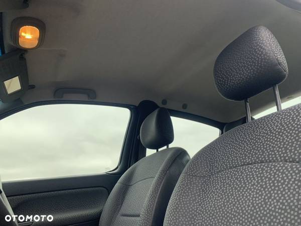 Renault Clio 1.2 16V Alize - 13