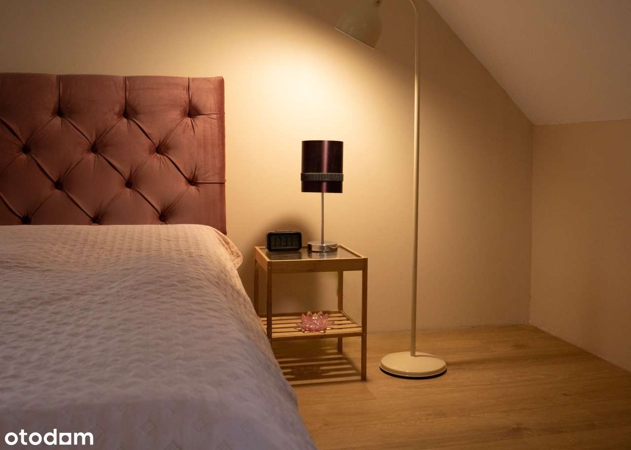 Wyjątkowy dom w Nowodworcach - bliźniak z 2023 roku-12