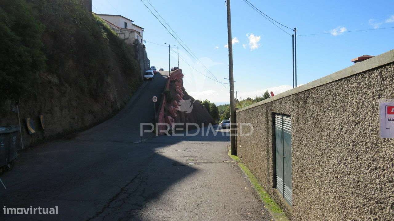 TERRENO C/1500M2 NO  FUNCHAL - Grande imagem: 4/5