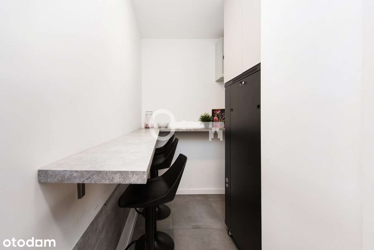 Nowoczesny budynek | 14 stanowisk-14