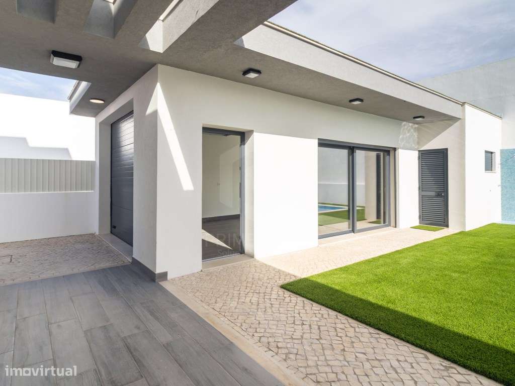 Moradia isolada T4 com garagem e piscina, Brejos de Azeitão - Grande imagem: 4/60