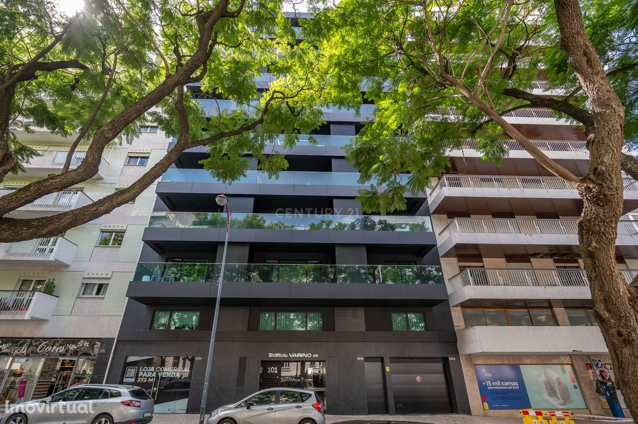 Apartamento T2 - NOVO - No coração da Avenida 5 de Outubro