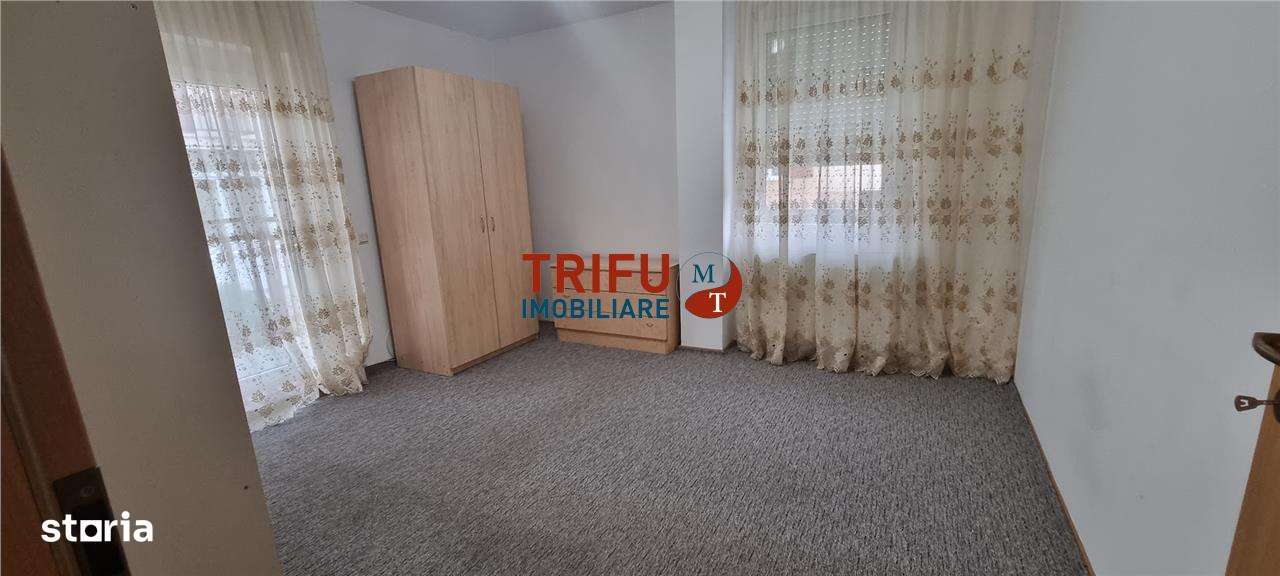 Apartament 3 camere boxa +garaj zona Tolstoi - Imagine principală: 5/10