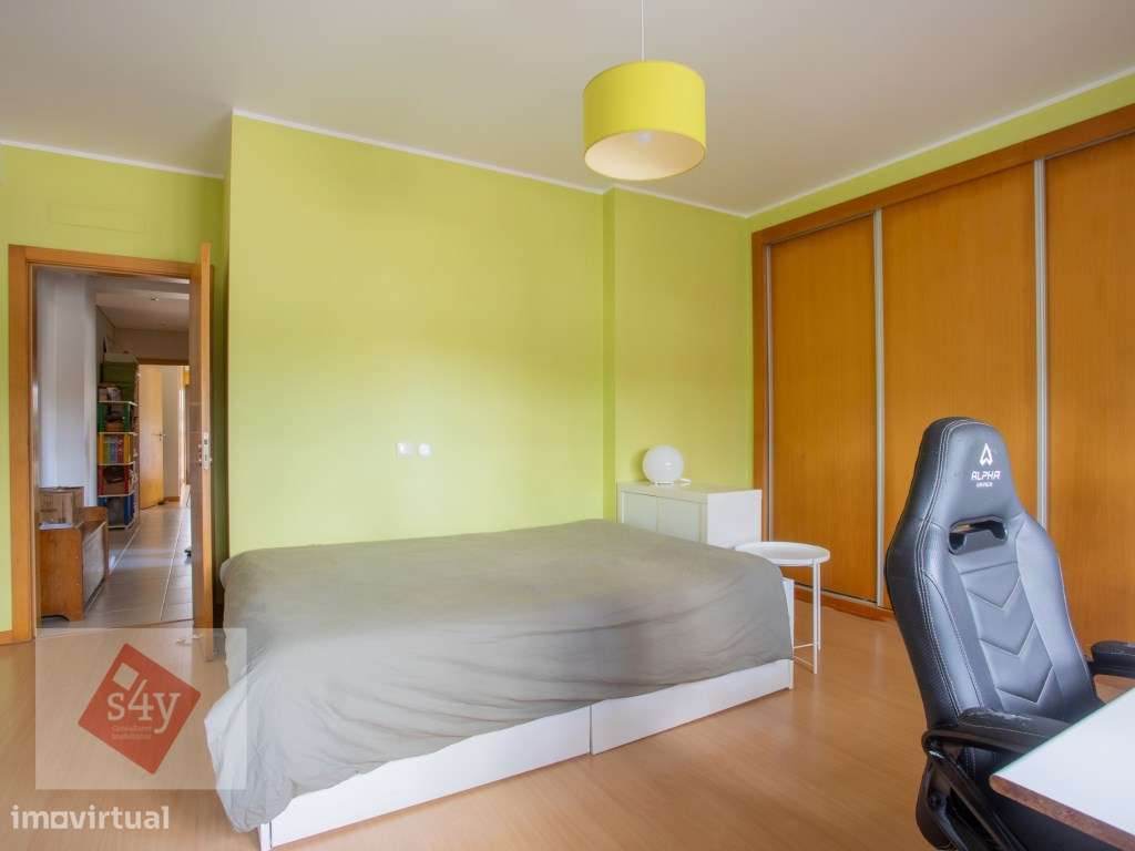 Apartamento T3 com Garagem e Terraço em Vila Serena - Pinhal Novo-12