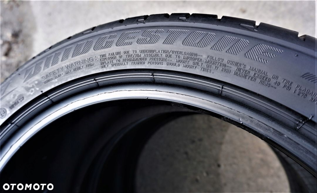 Bridgestone Potenza S001 245/40R17 91W RFT  L265 - 7