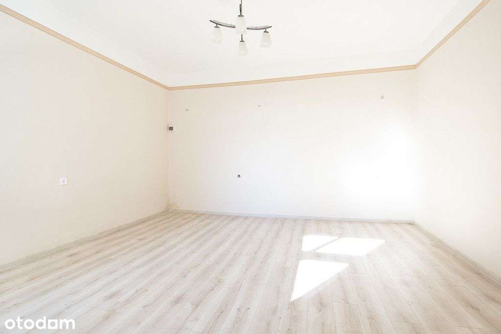 Mieszkanie w kamienicy z potencjałem do remontu - Pełny obrazek: 2/13