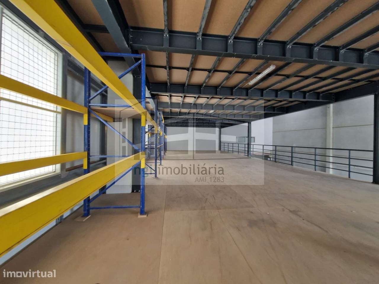 Armazém em São Julião do Tojal - Grande imagem: 5/27