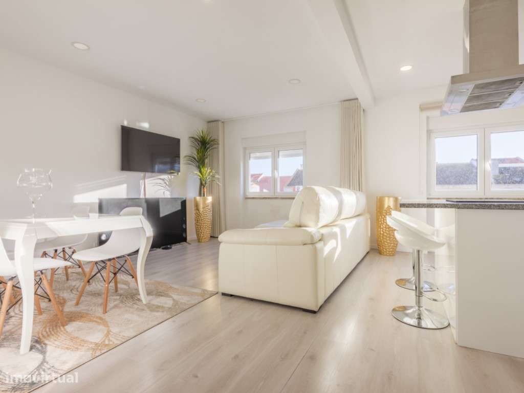 Apartamento T2 - Paio Pires - Remodelado-3