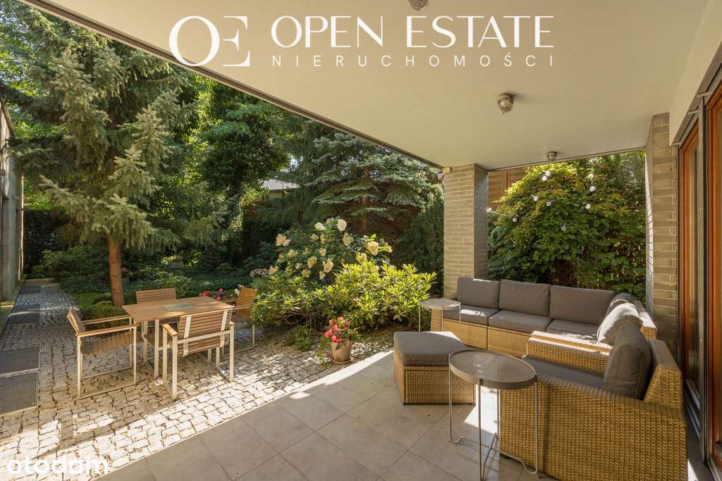 Ekskluzywny dom z dwoma tarasami otoczony zielenią - Pełny obrazek: 5/20