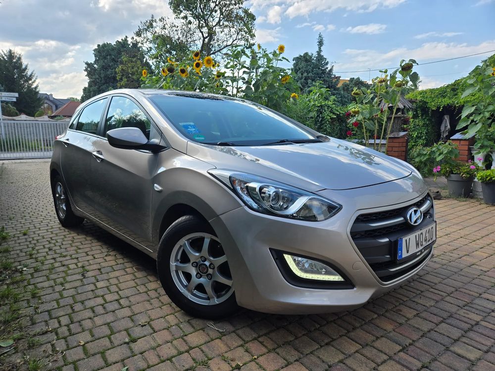 Hyundai i30 II (2012-2017) 1.4 White Edition 2016