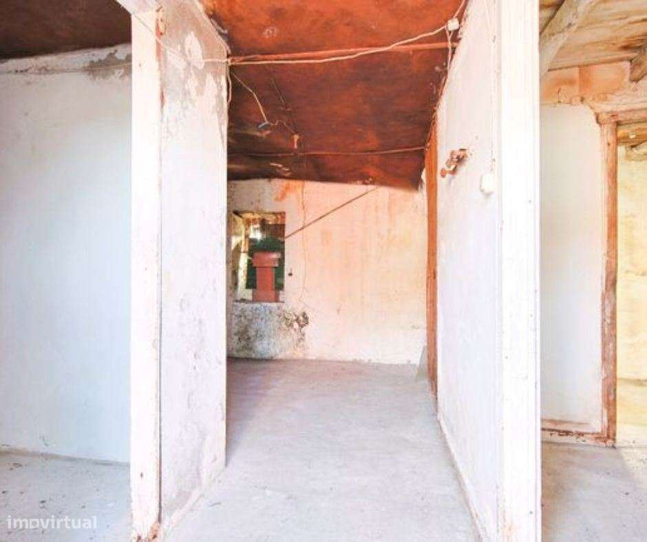 MORADIA T2 PARA REABILITAR, SEIXIDO, ALHADAS- FIGUEIRA DA FOZ - Grande imagem: 5/10