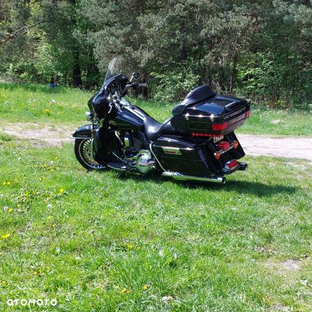 Harley-Davidson FLH Electra Glide - 7