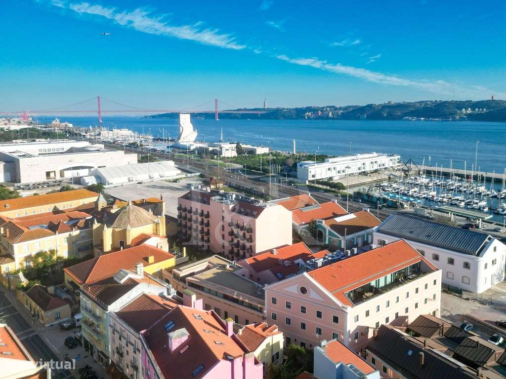 Apartamento T4 duplex com dois terraços e piscina em Belém-41