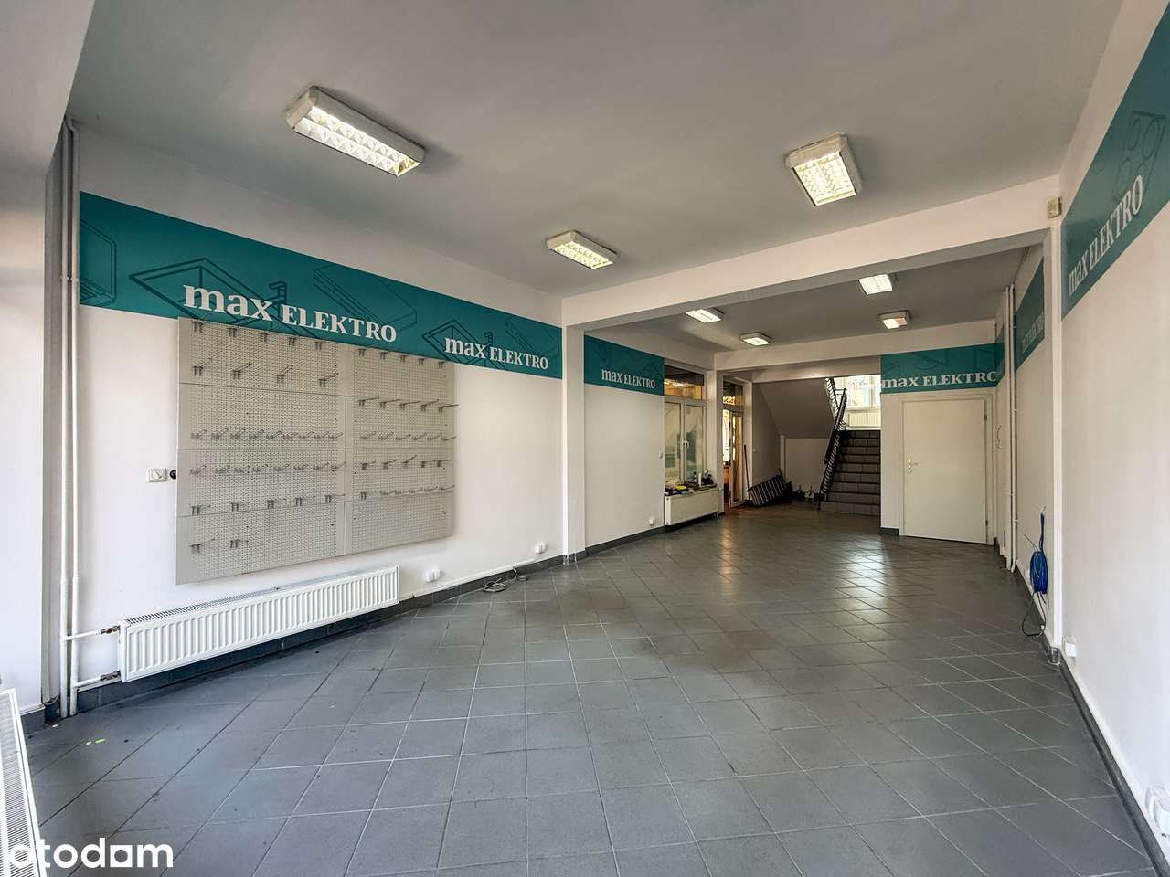 Budynek handlowo-biurowy 649 m² w centrum Suchej Beskidzkiej - Pełny obrazek: 5/20