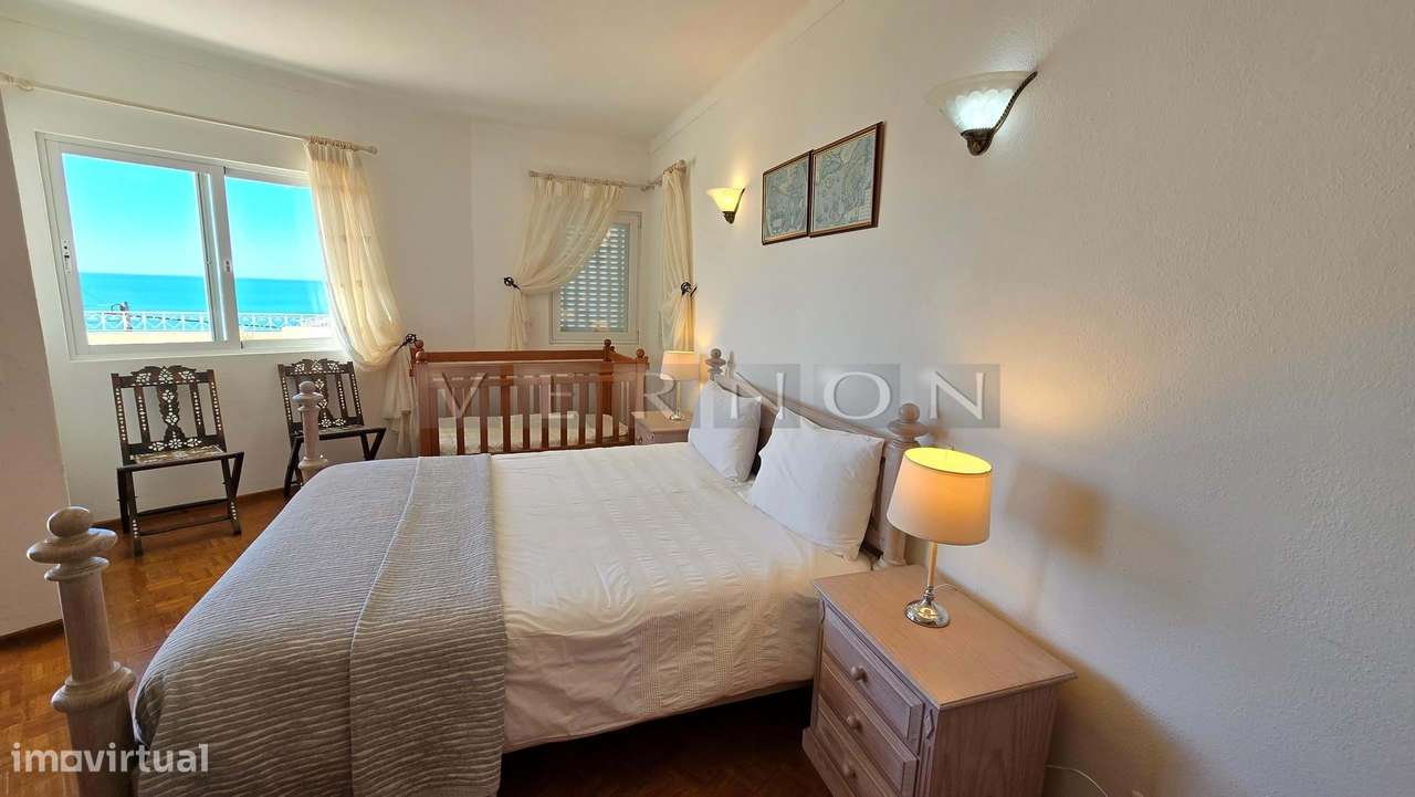 Algarve, para venda, moradia T5 primeira linha do mar com piscina aque-5