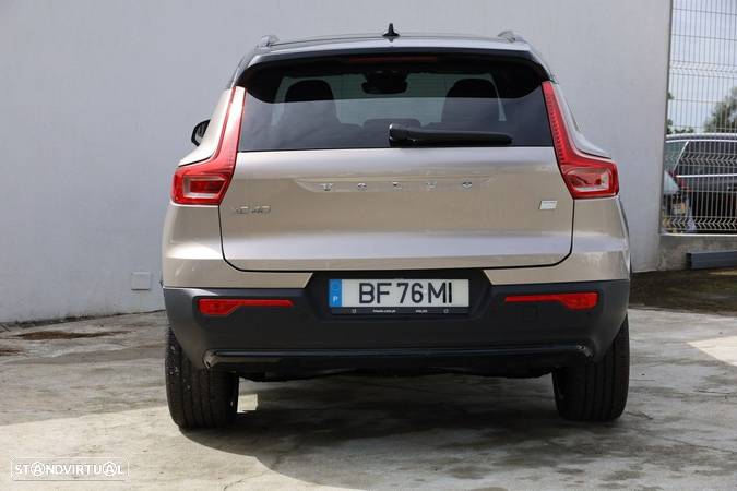 Volvo XC 40 Recharge 82 kWh Single M. Extended Range RWD Ultimate - 3