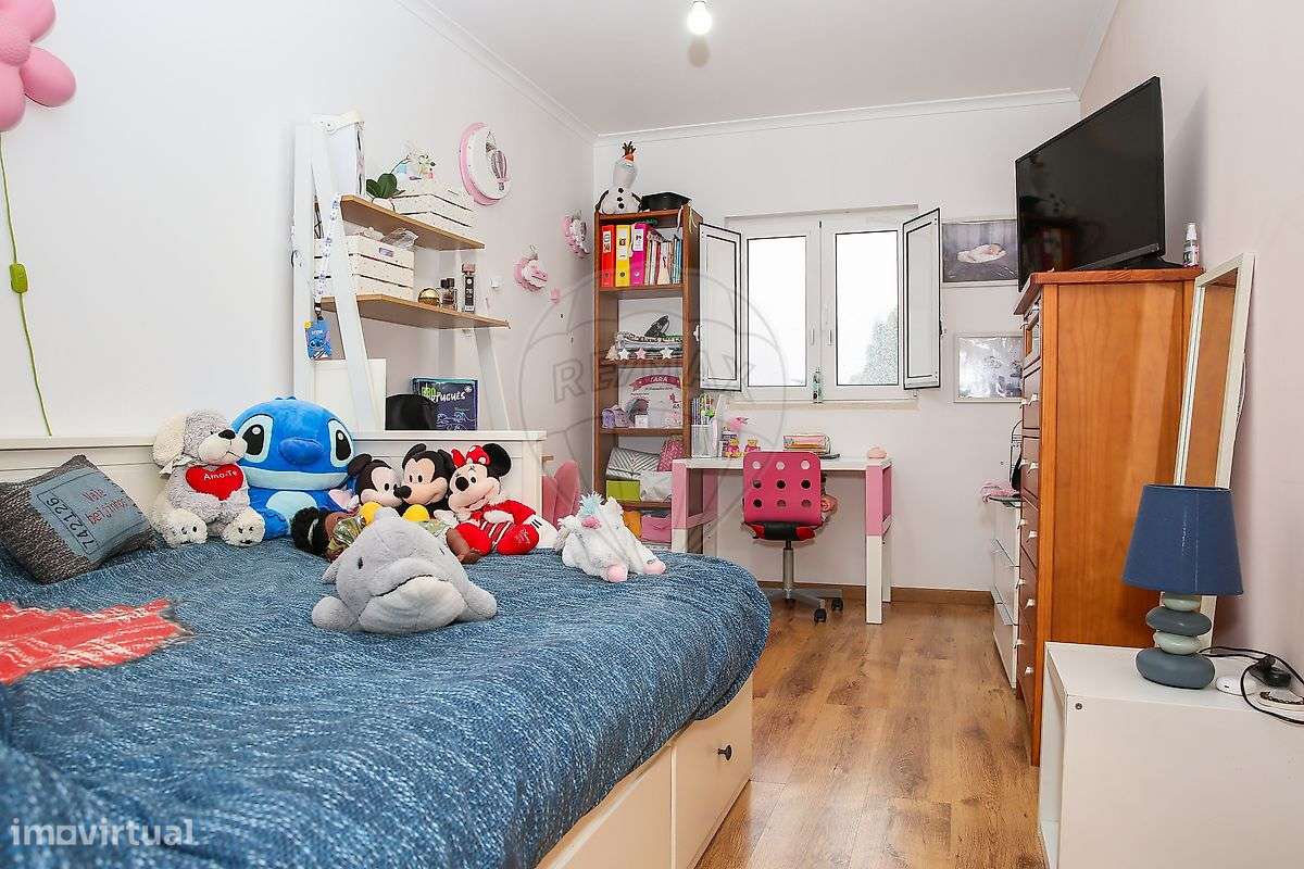 Moradia T4 para venda-17