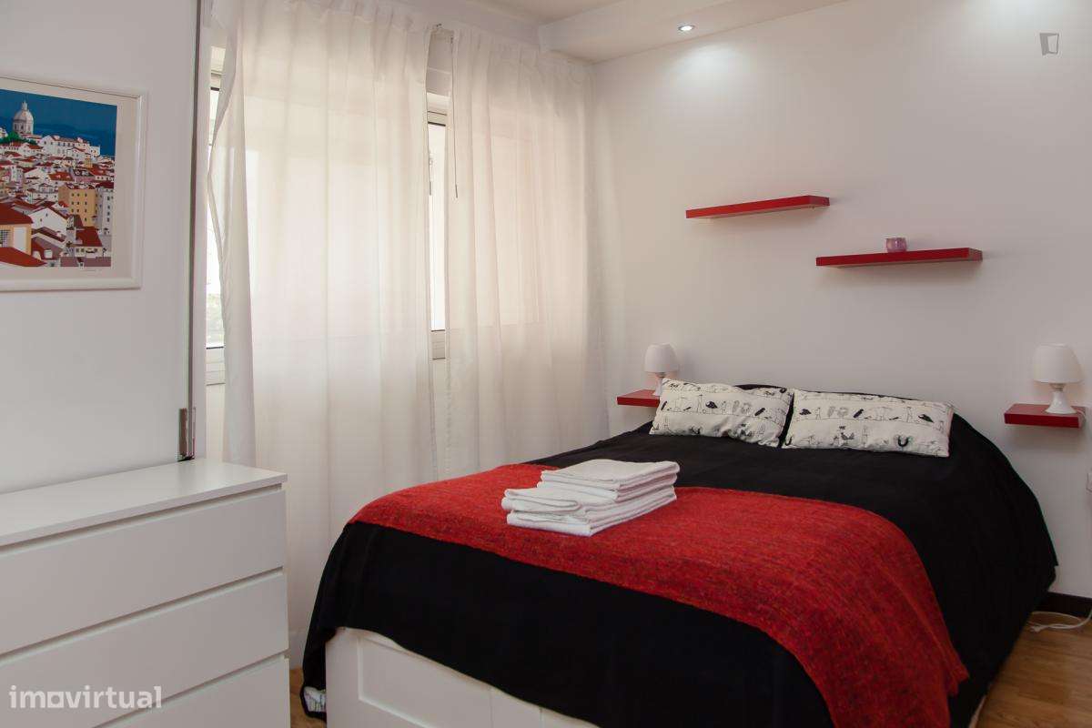 Estúdio - localizado em Baixa Coimbra - Grande imagem: 5/10