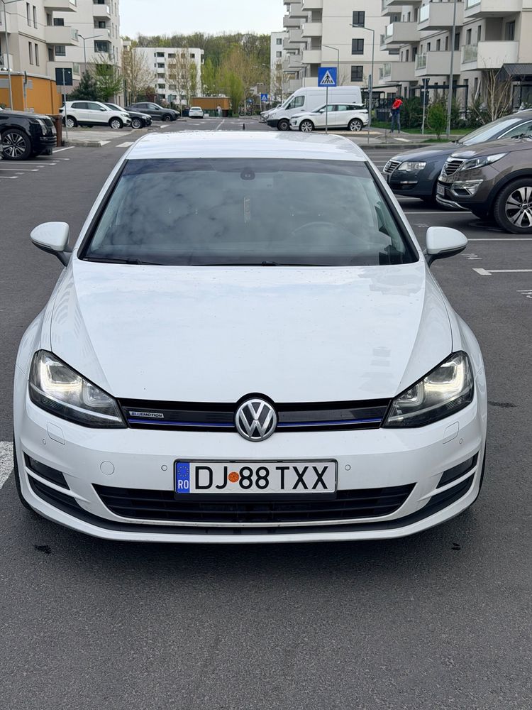Volkswagen Golf VII [2012 - 2020] 1.6 TDI BlueMotion Trendline 2014