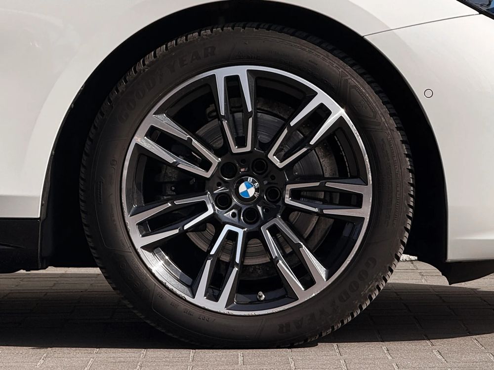 BMW Seria-5 520D 2.0 Diesel 197 KM — zdjęcie 5