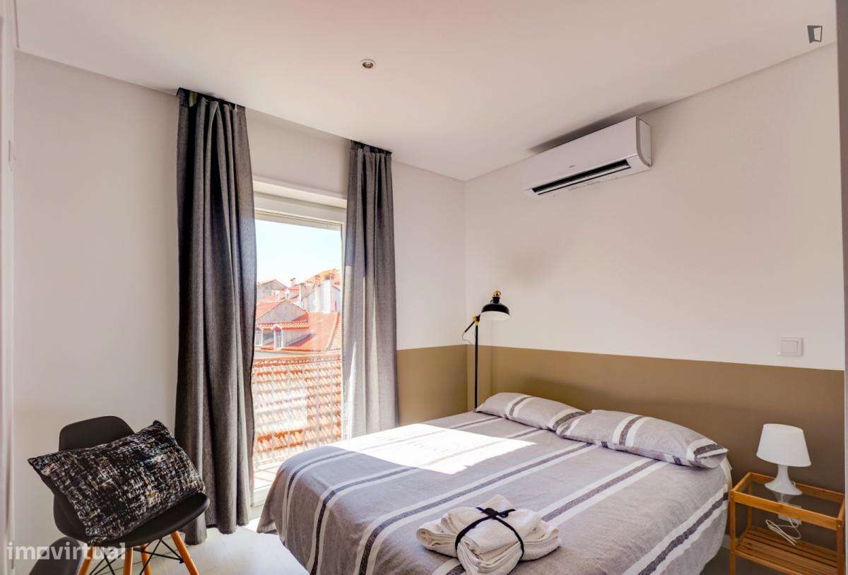 Estúdio - localizado em Baixa Coimbra - Grande imagem: 2/6