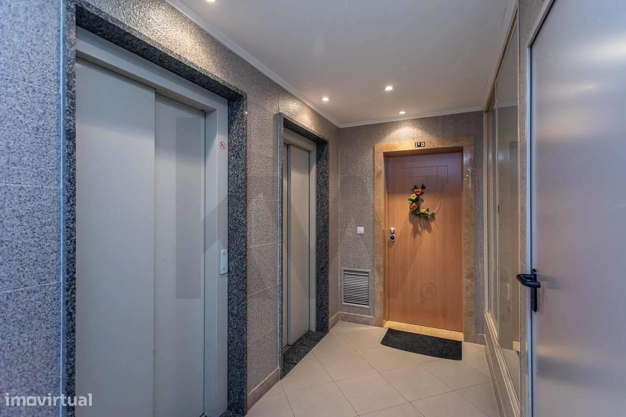 T3 com duas suites e dois lugares de garagem (Box) | Terraços do Marqu-39