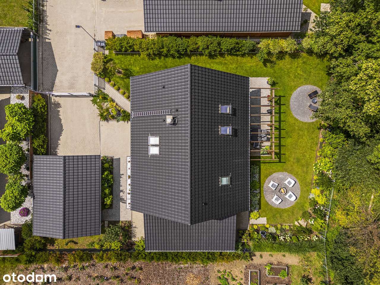 NOWOCZESNY DOM | PIĘKNY OGRÓD| PRZY LESIE | GŁĘBINOWA POMPA CIEPŁA ! - Pełny obrazek: 5/20