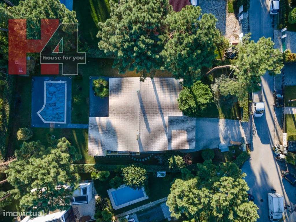 Herdade da Aroeira moradia independente T4-40