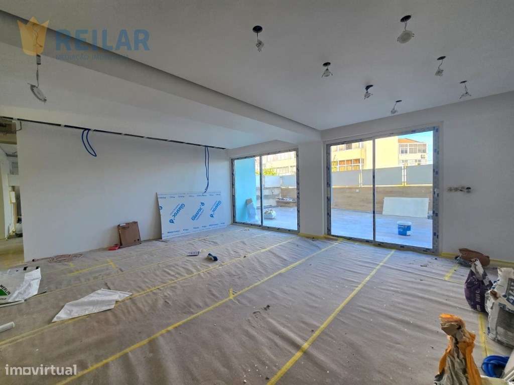 Santa Iria da Azóia - T3 Remodelado-7