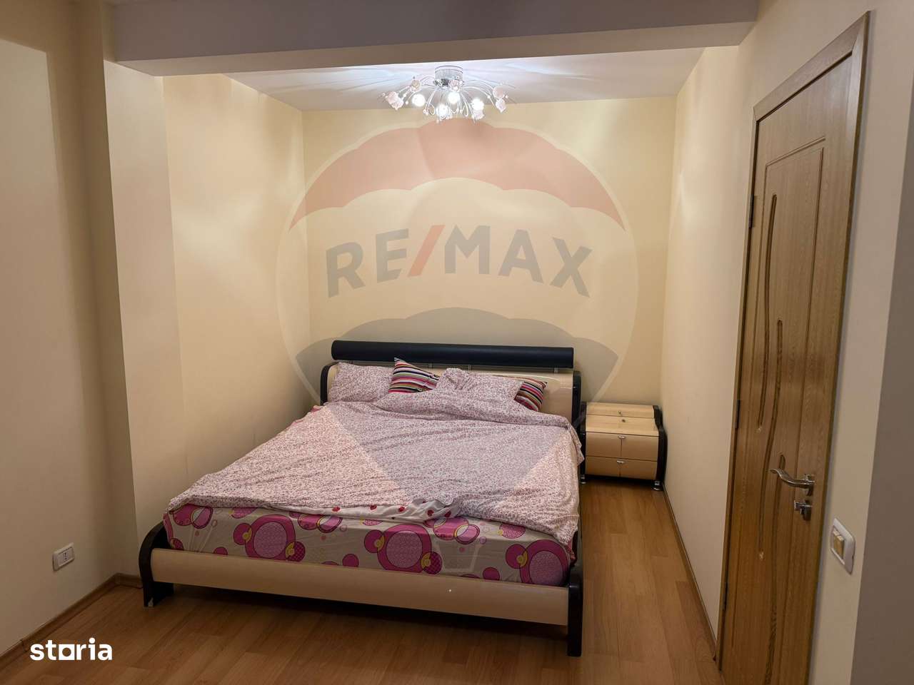 VANZARE Apartament cu 3 camere in zona Voluntari-4