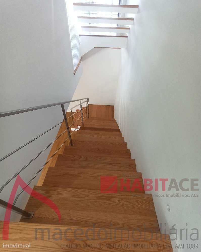 Moradia T3 Nova em Palmeira-22