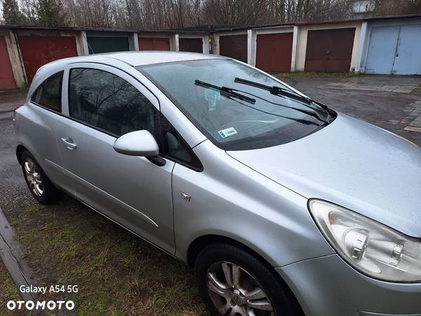 Opel Corsa 1.2 16V Cosmo - 1