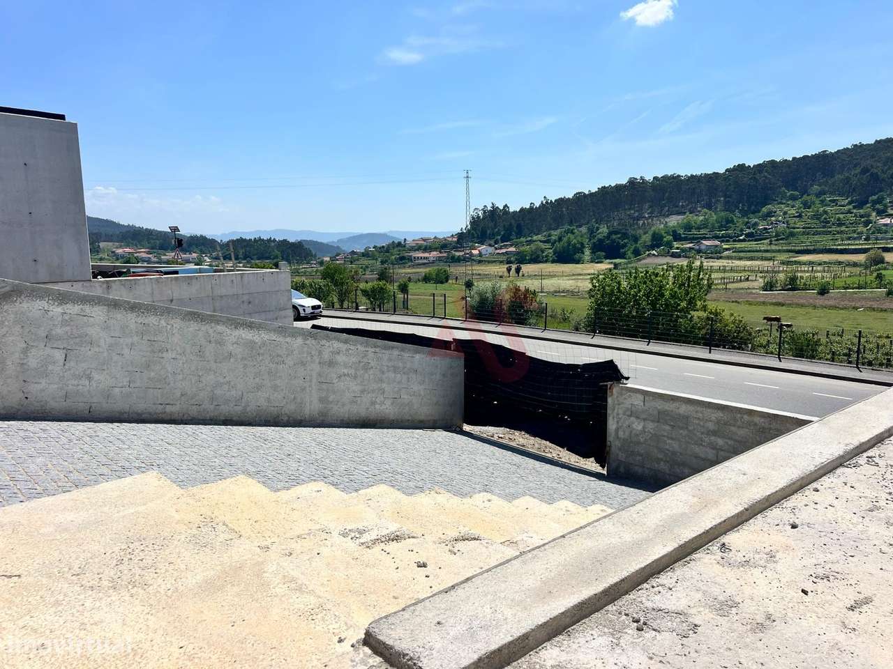 Moradia Térrea T3 com Piscina | Nova | Leitões, Guimarães-29