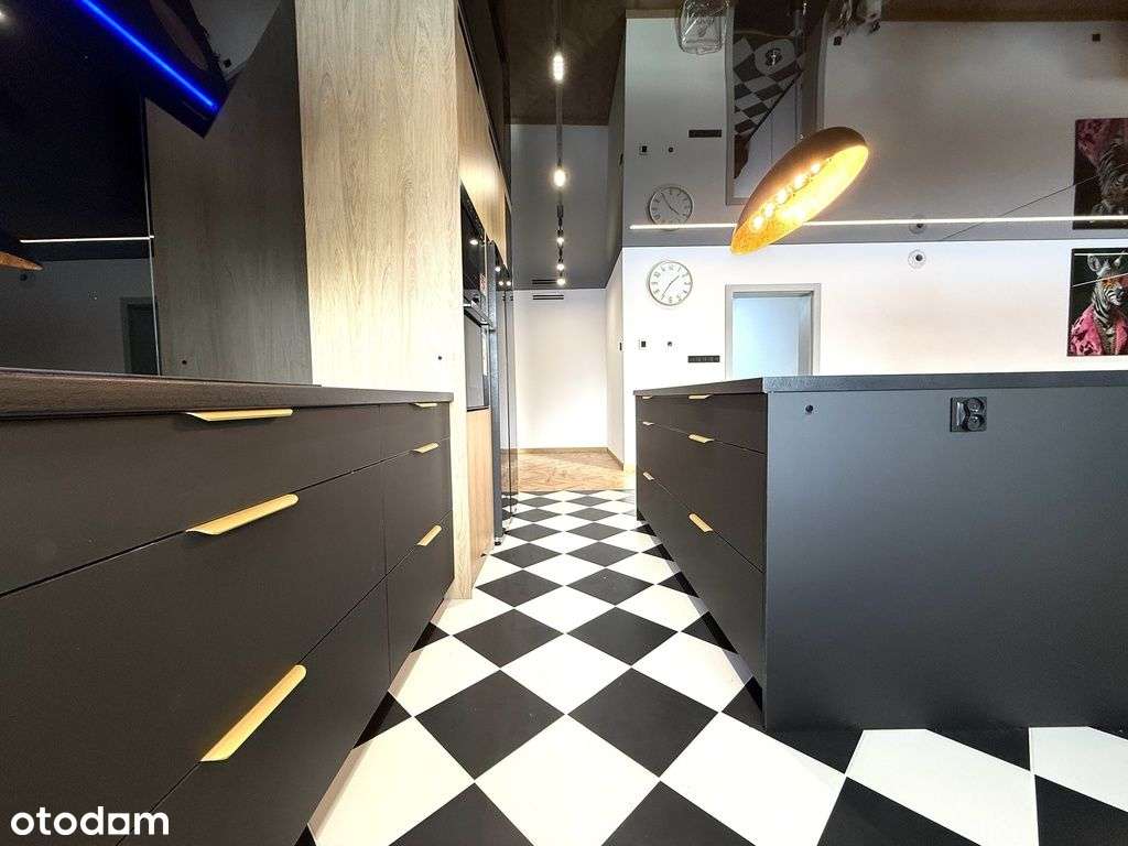 Piękny dom wolnostojący w Krasnem-7