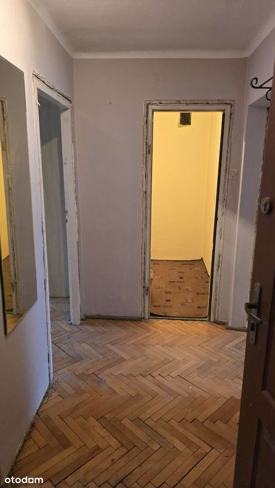 Przestronne 2-pokojowe mieszkanie z piwnicą.-16