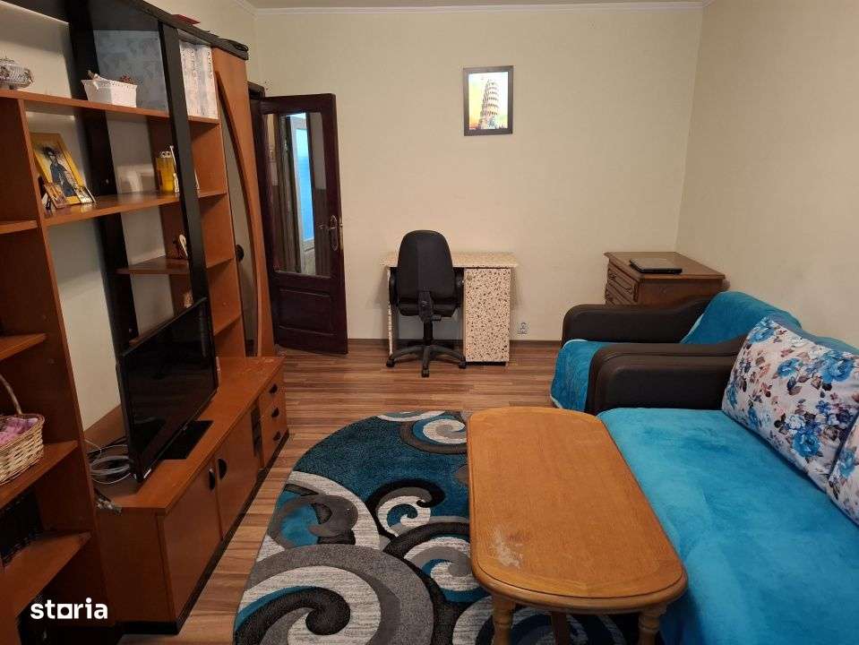 Comision 0 - Vanzare apartament 2 cam. decomandat, etaj 3, micro 12, T-5