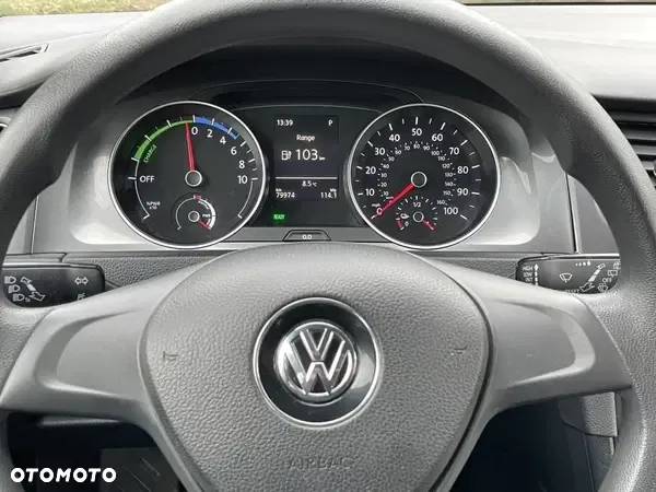 Volkswagen Golf e-Golf - 10